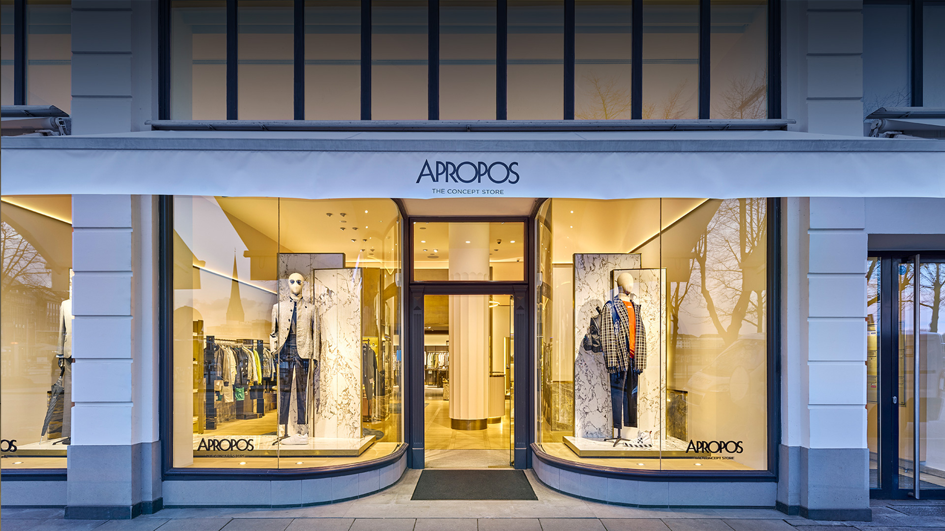 Nautisk Bred rækkevidde Manøvre Luxury Menswear in Hamburg - APROPOS | The Concept Store